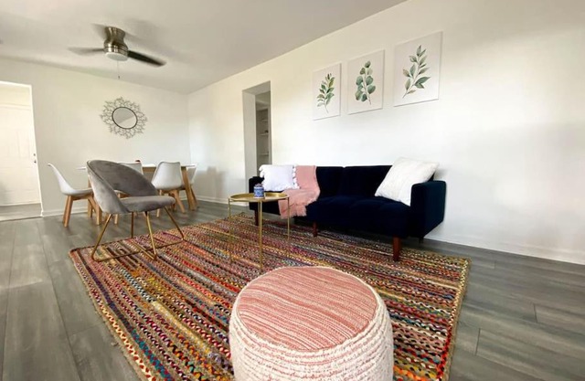 Delray Beach amazing house fits up to 8 people, works best for 5 - At Av 344