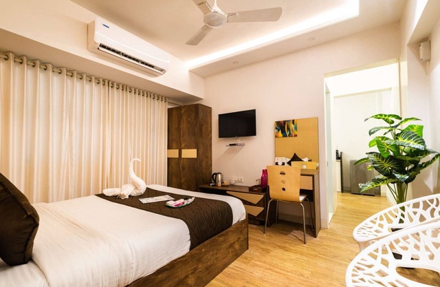 Deluxe Room with Kitchen