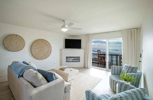 Deluxe Suite | Full Kitchen | Jacuzzi | Rm 9