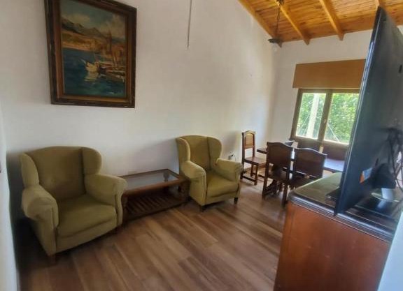 Departamento céntrico amplio con garage automatizado