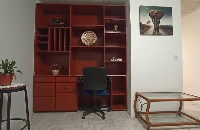 Departamento dos habitaciones cerca del tren L1