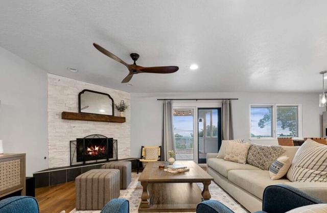 Desert Skyline Getaway - An Irvie Home