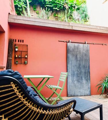 Design Appartment 100sqm close to Palais Beach and Restaurants