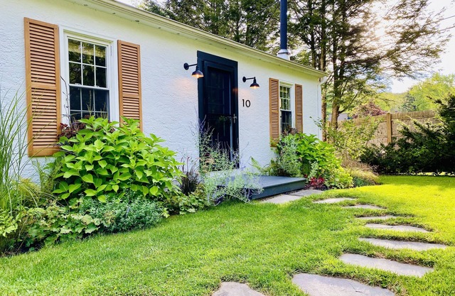 Designer Berkshire Cottage