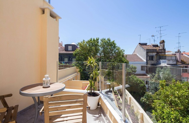Designer Flats in Lapa by LovelyStay