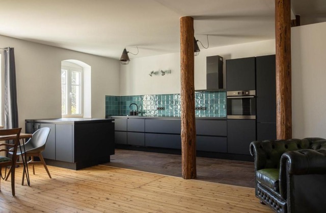 Designwohnung auf Gutshof mit Sauna zw. L/DD