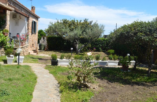 Detached house near the Peschiera di San Teodoro, among the pink flamingos and a few kilometers from