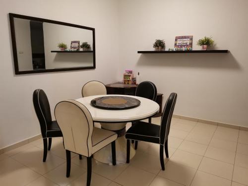 Dheeya Homestay