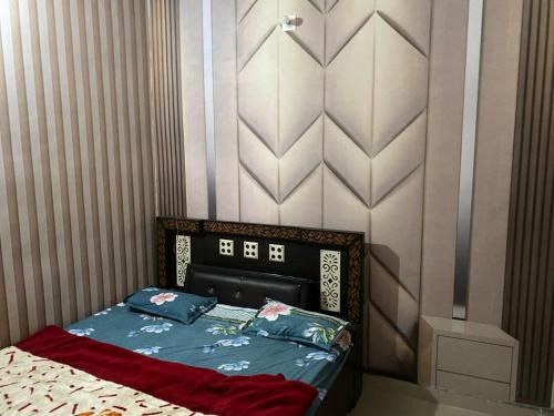 Dhillon Guest House