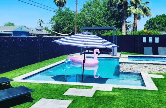 Diamond Desert Gem: Heated Pool & Spa Oasis, 5 min from Old Town Scottsdale!