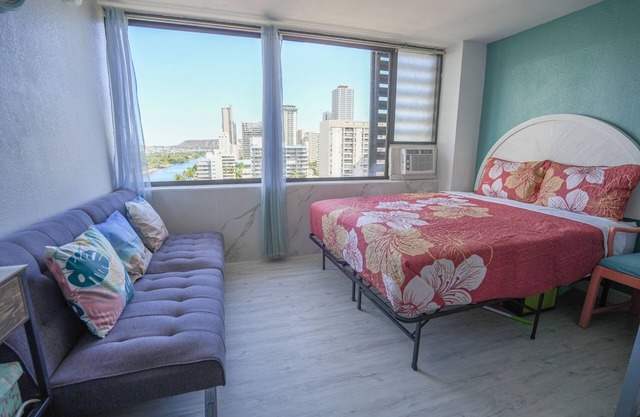 Diamond Ocean And Canal View Affordable Great Value