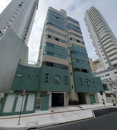 Diferenciado - 210m Privativos, Terraço - Cervejeira - 3 Quartos - 2 banheiros