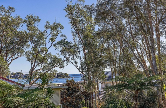 Diggers Drive No 11 Tanilba Bay - the perfect place for a quiet family escape