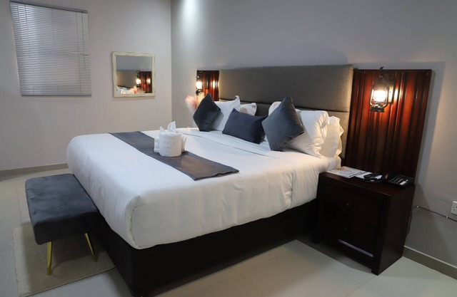 Dikukama Executive Hotel