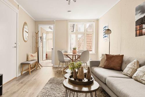 DINBNB Apartments l 100m to Bryggen l Bergen House l 24l7 check-in