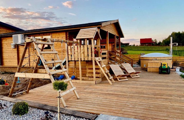 Domek nad jeziorem Dudeckim