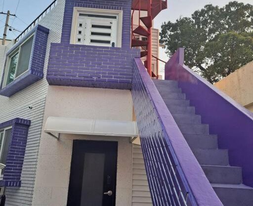 Dongpirang Purple House 2