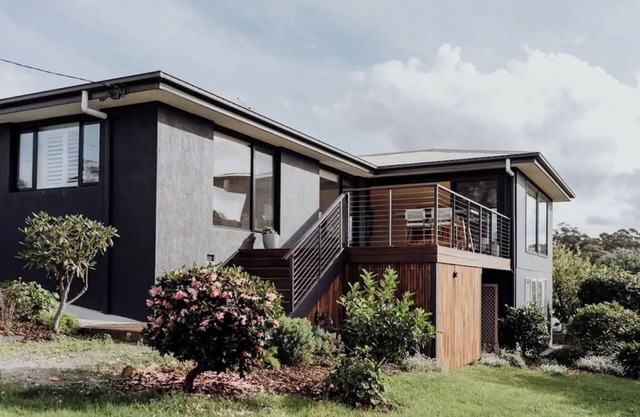 Doric Dreams - Short Stroll to St Helens