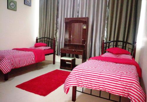Dormitory Room for Family or Group of Travelers