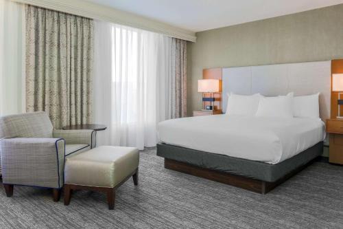 DoubleTree by Hilton Atlanta Airport