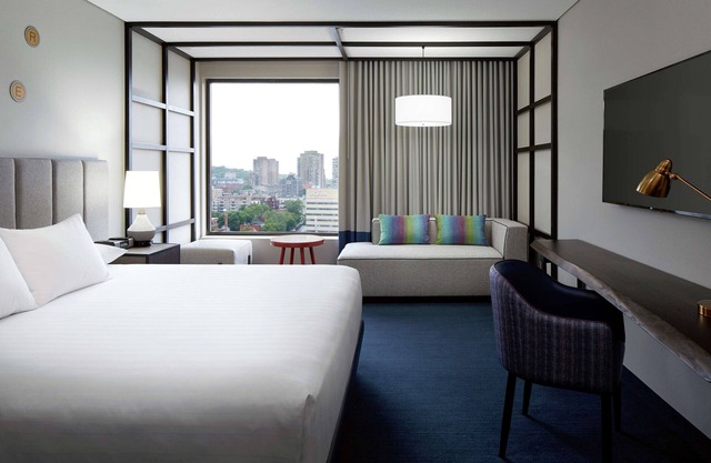 DoubleTree by Hilton Montreal