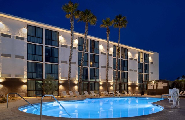 DoubleTree by Hilton Palmdale, CA