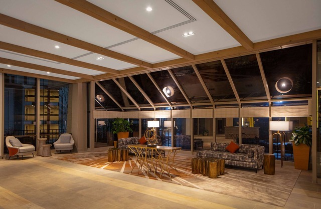 DoubleTree by Hilton Sacramento