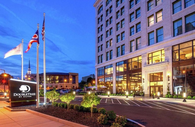 Doubletree By Hilton Youngstown Downtown