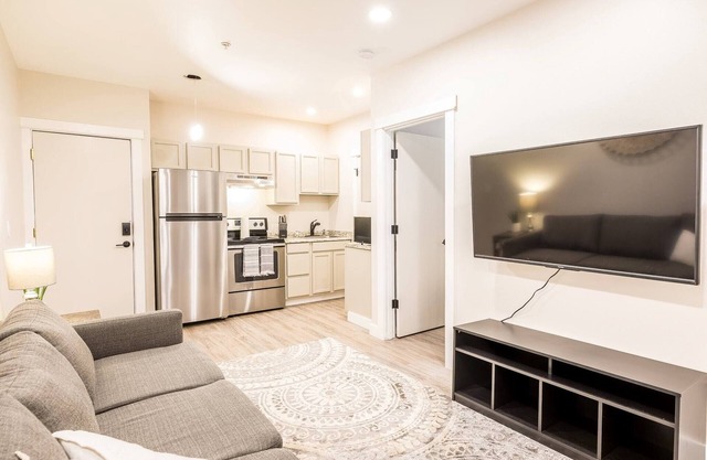 Downtown One Bedroom-large