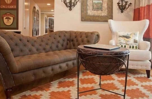 Downtown Poolside 2 Bedroom