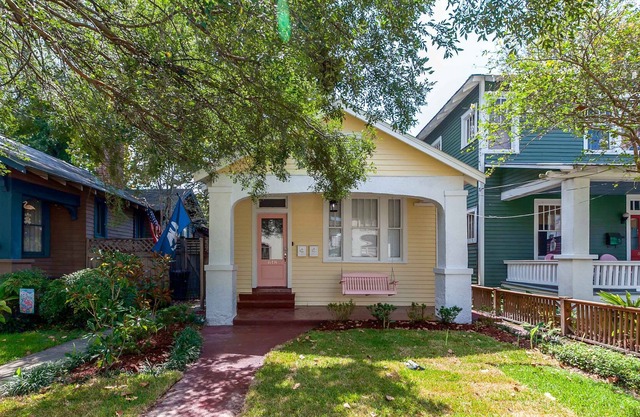 Downtown/Spanishtown Bella's Historic House