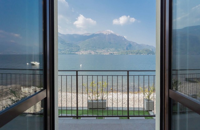 Dream Lake Apartments