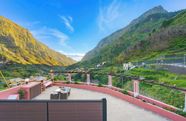 Du.val - Madeira Valley Villa