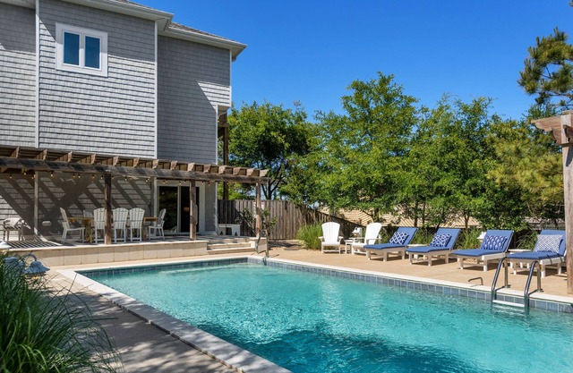 Duck Side of the Moon: Oceanside, Saltwater Pool