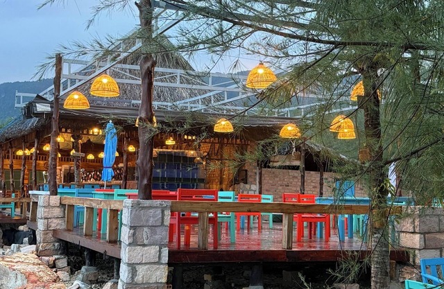 Dugong Bay - Làng Ẩm Thực & Sinh Thái - Eco & Seafood Village