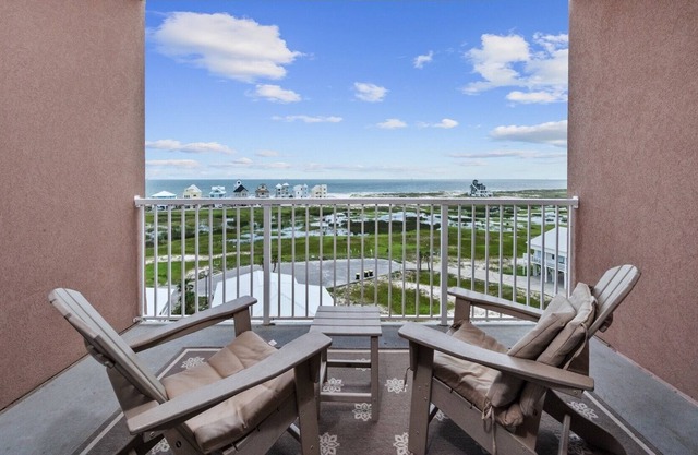 Dunes 602 Condo with Gulf View and Access to Saltwater Pool by RedAwning