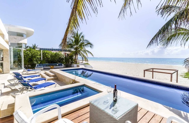 Dynamic Chef Incl. | On Ocean | Pool | Large Terrace | Free Airport Transfer & Daily Maid!