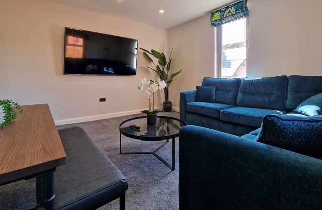 Dysa Clifton Apartments