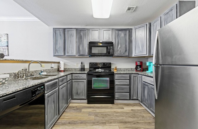 Eagles Landing 1BR Heaven