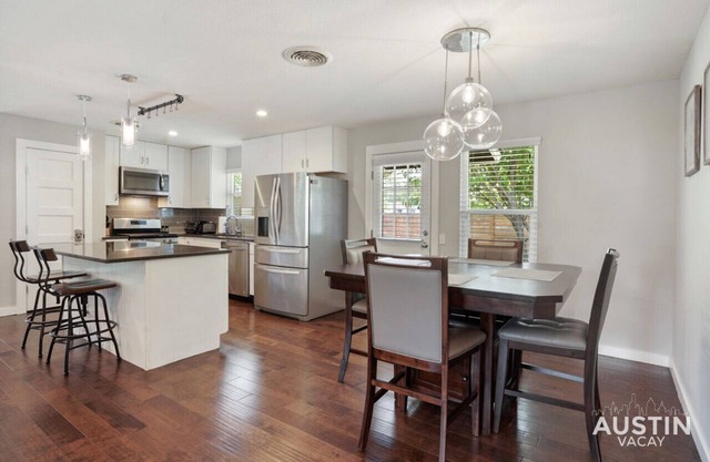 Eastcrest Dr xxxxxxx