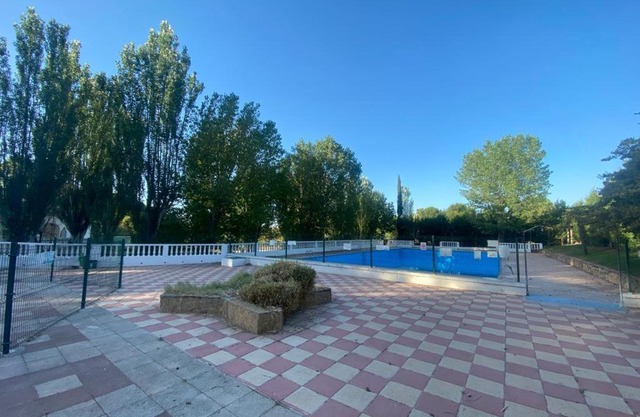 ECORESORT LOS SUEÑOS DEL JÚCAR Complejo la Fuente