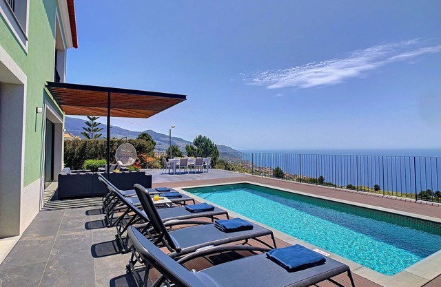 Eden Nature by LovelyStay