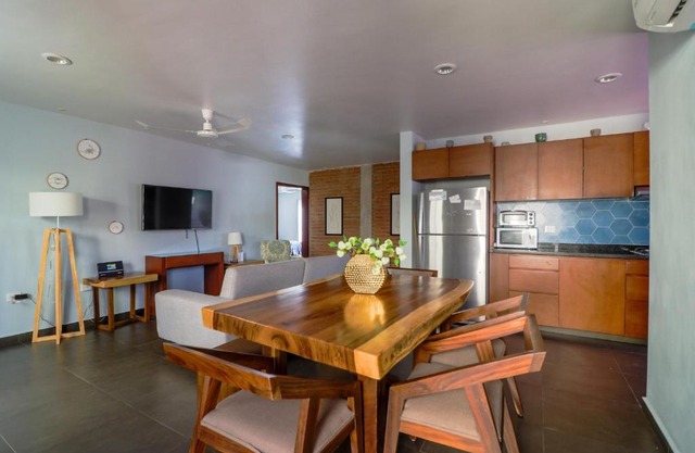 Edificio Maria - 3 Departamentos y 1 Habitación