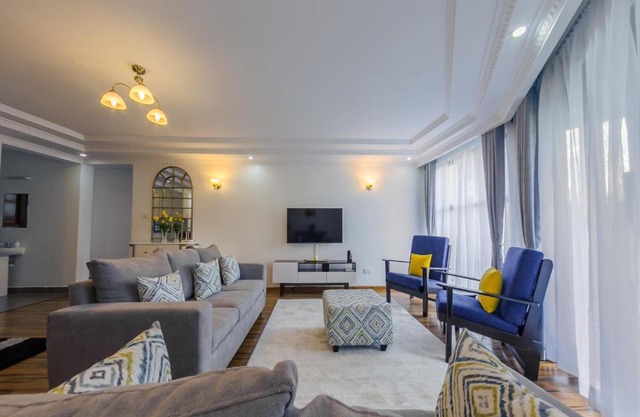 Edmor Residences Riverside