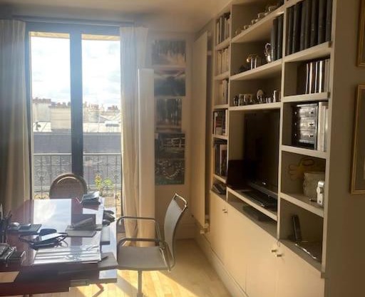 Eiffel Tower view - Lübeck