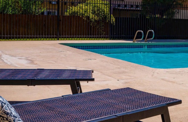 EL Altos and The Plaza - 2 Homes 1 Property