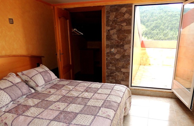 El Mirador mountain apt with terrace in Clavijo, La Rioja, Wifi, 45 meters