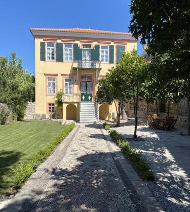 Eleana Residence