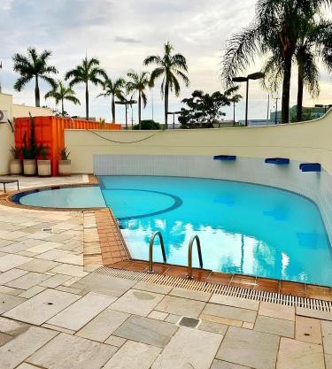 ELEGANCE SUÍTES FRANCA