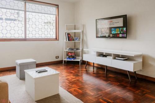 Elegant 3BR Tranquil Vibe in San Isidro